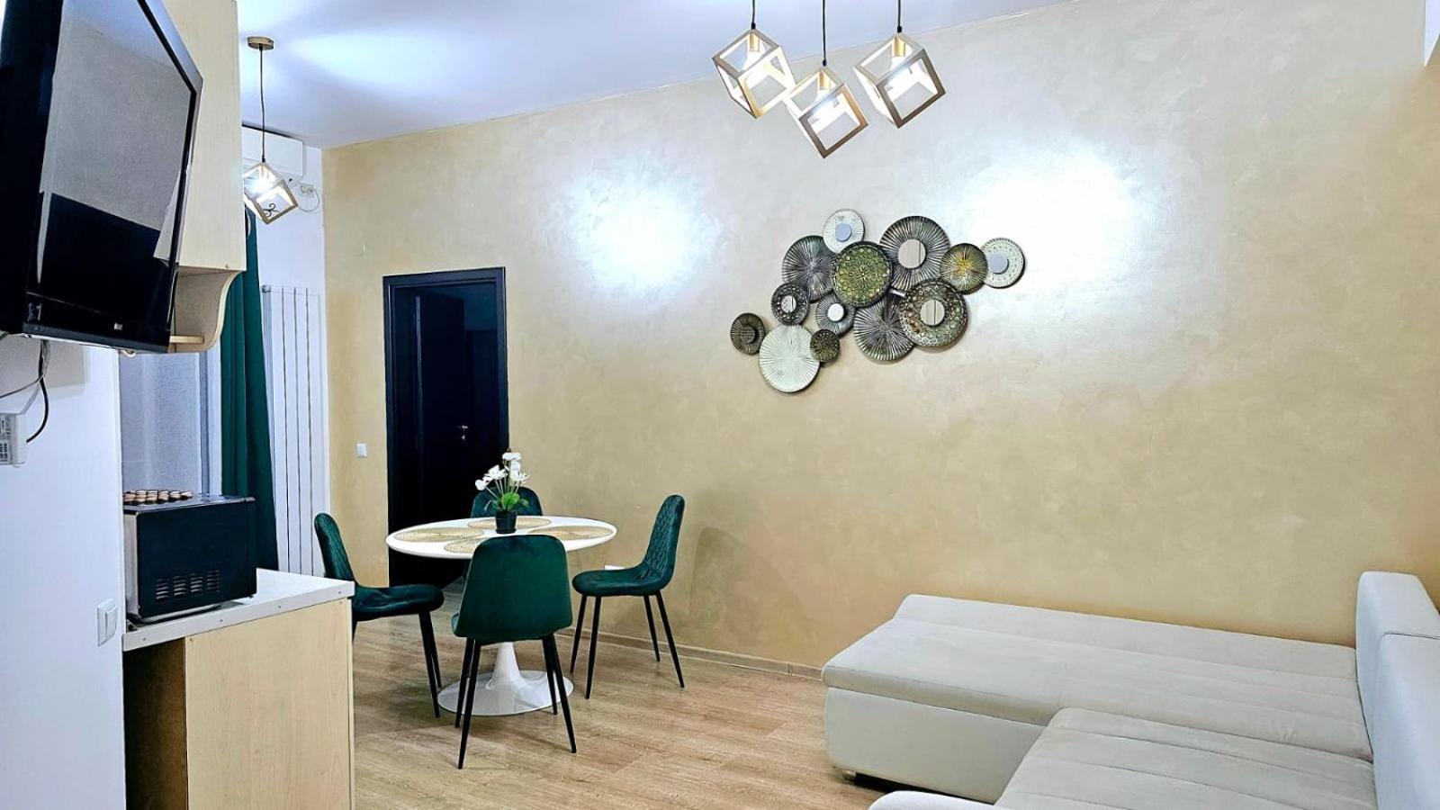 Cityscape Apartment Near Palas Mall Iasi Buitenkant foto